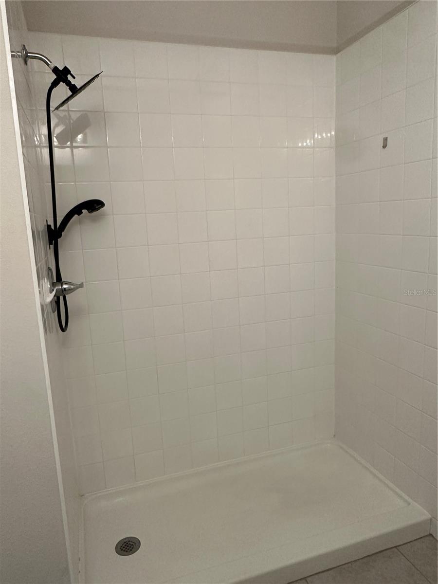 Image 19 of 54 For 1229 Mattie Pointe Boulevard