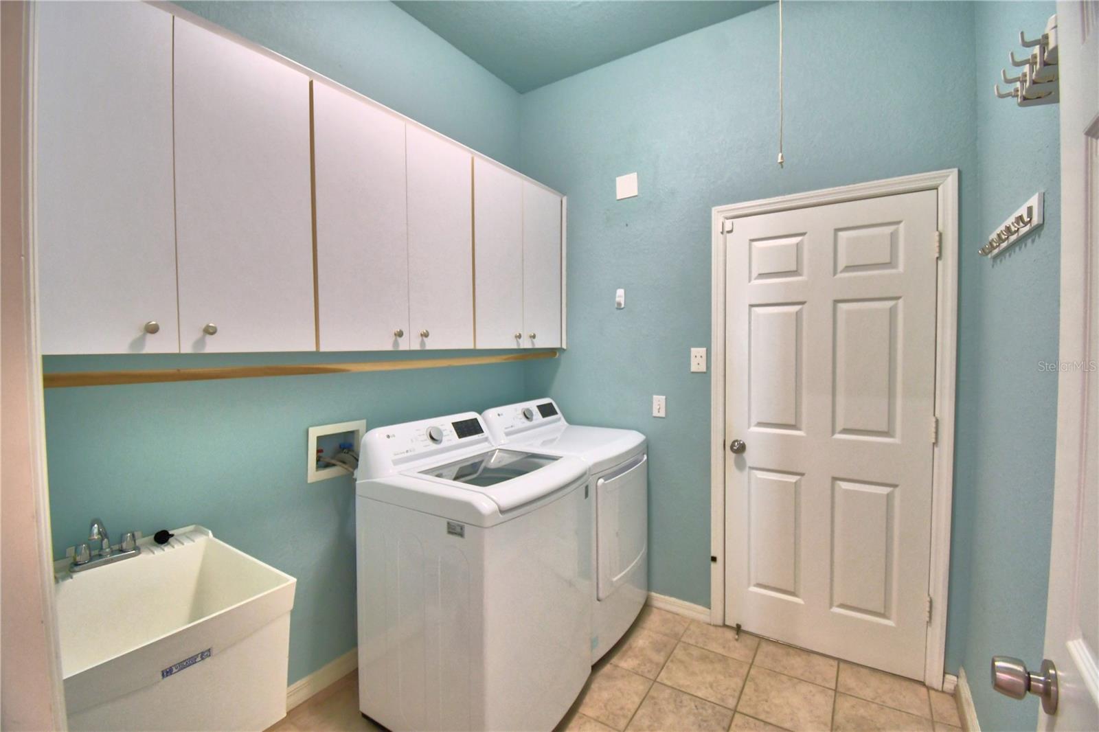 Image 63 of 76 For 2618 High Ridge Drive