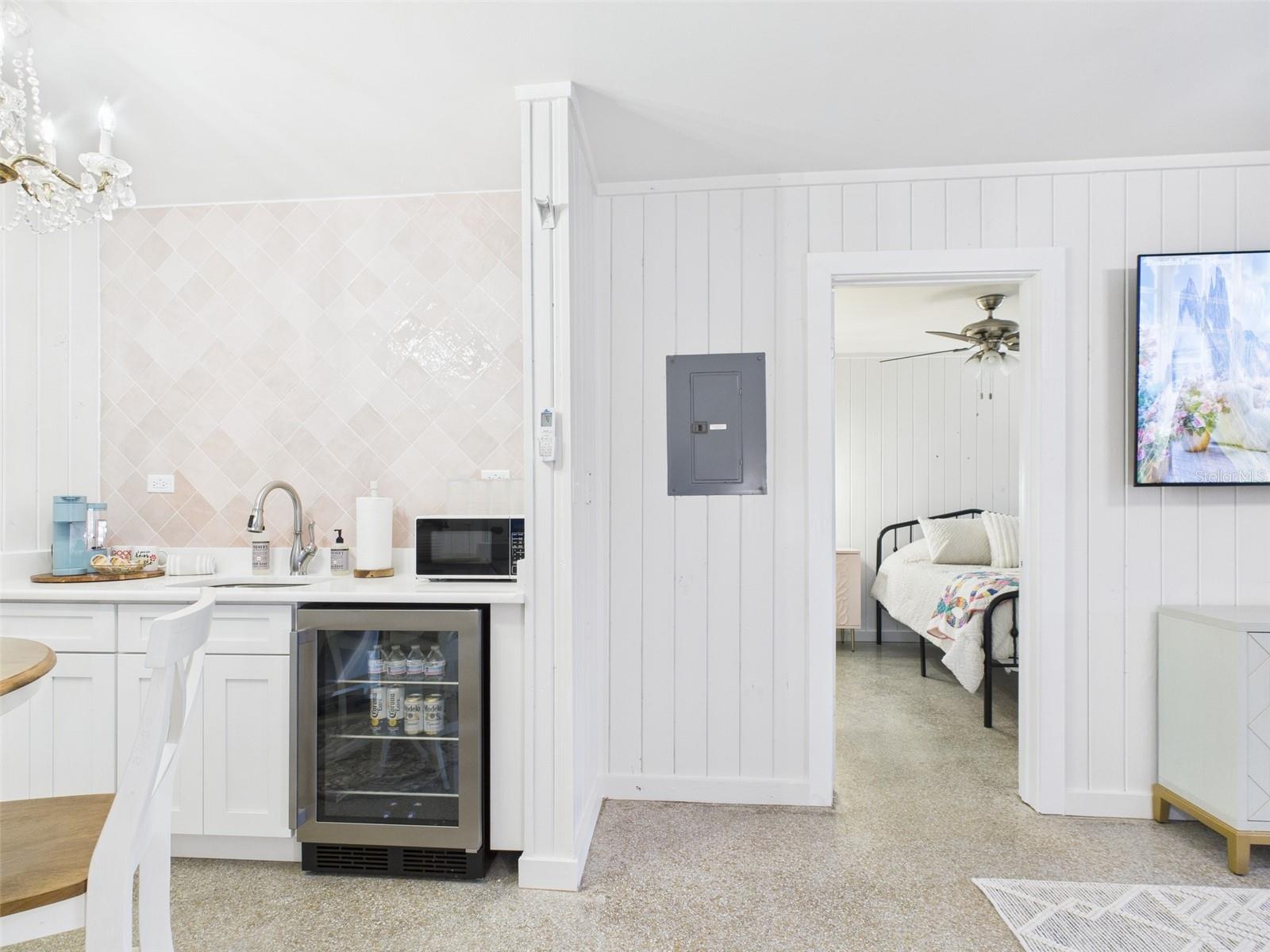 Image 19 of 40 For 222 7th Street Nw 2