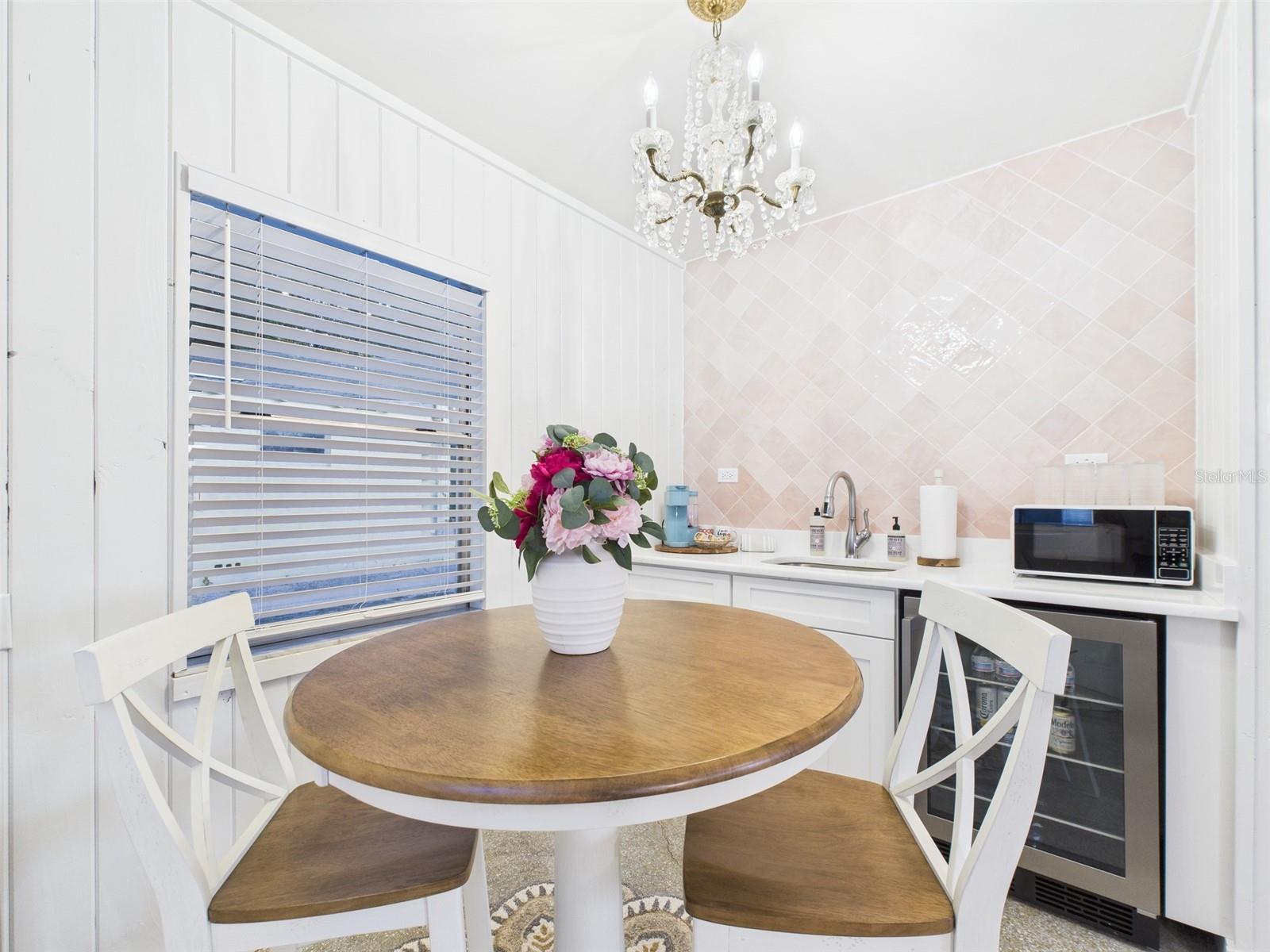 Image 4 of 40 For 222 7th Street Nw 2