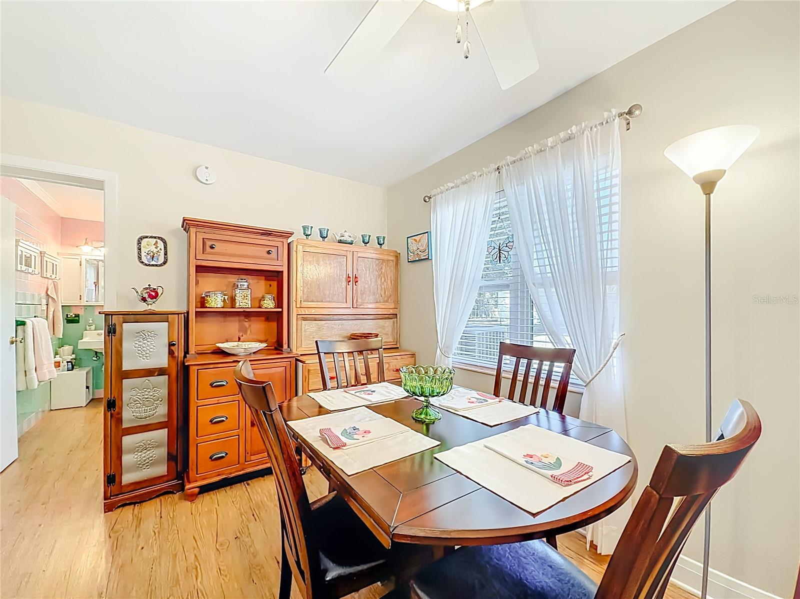 Image 14 of 49 For 143 Lemon Street