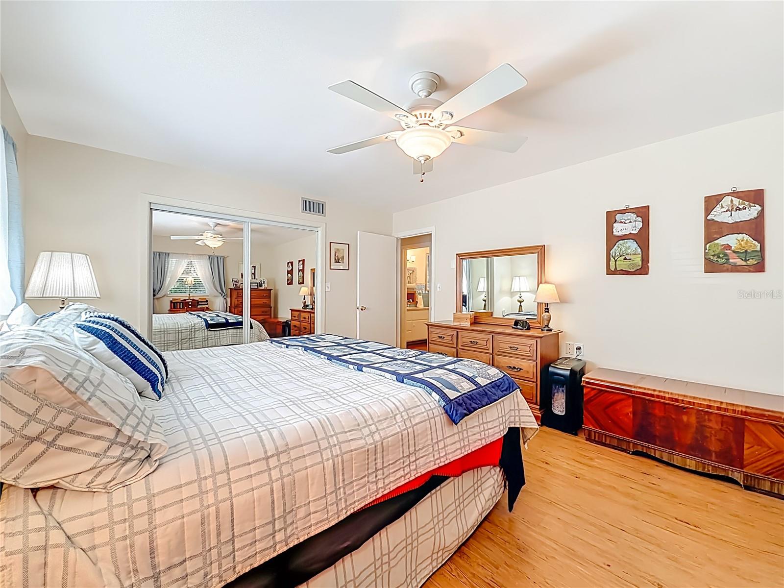 Image 27 of 49 For 143 Lemon Street