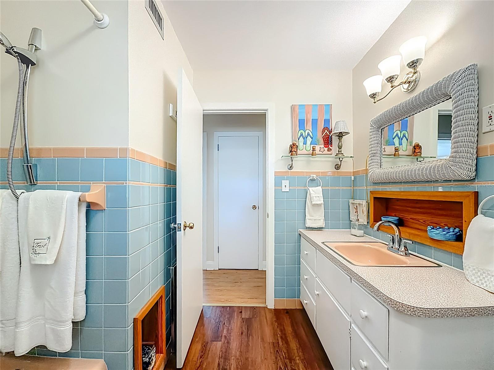 Image 37 of 49 For 143 Lemon Street