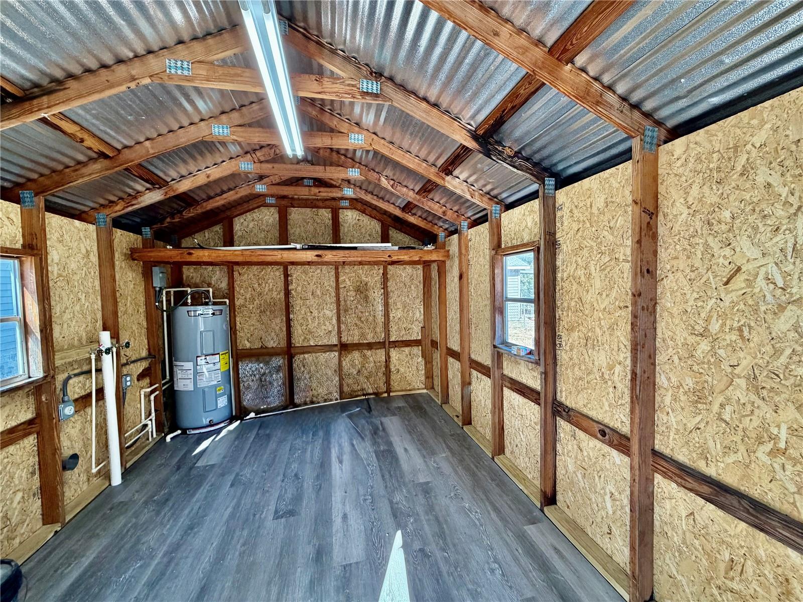 Image 21 of 22 For 613 Main Street