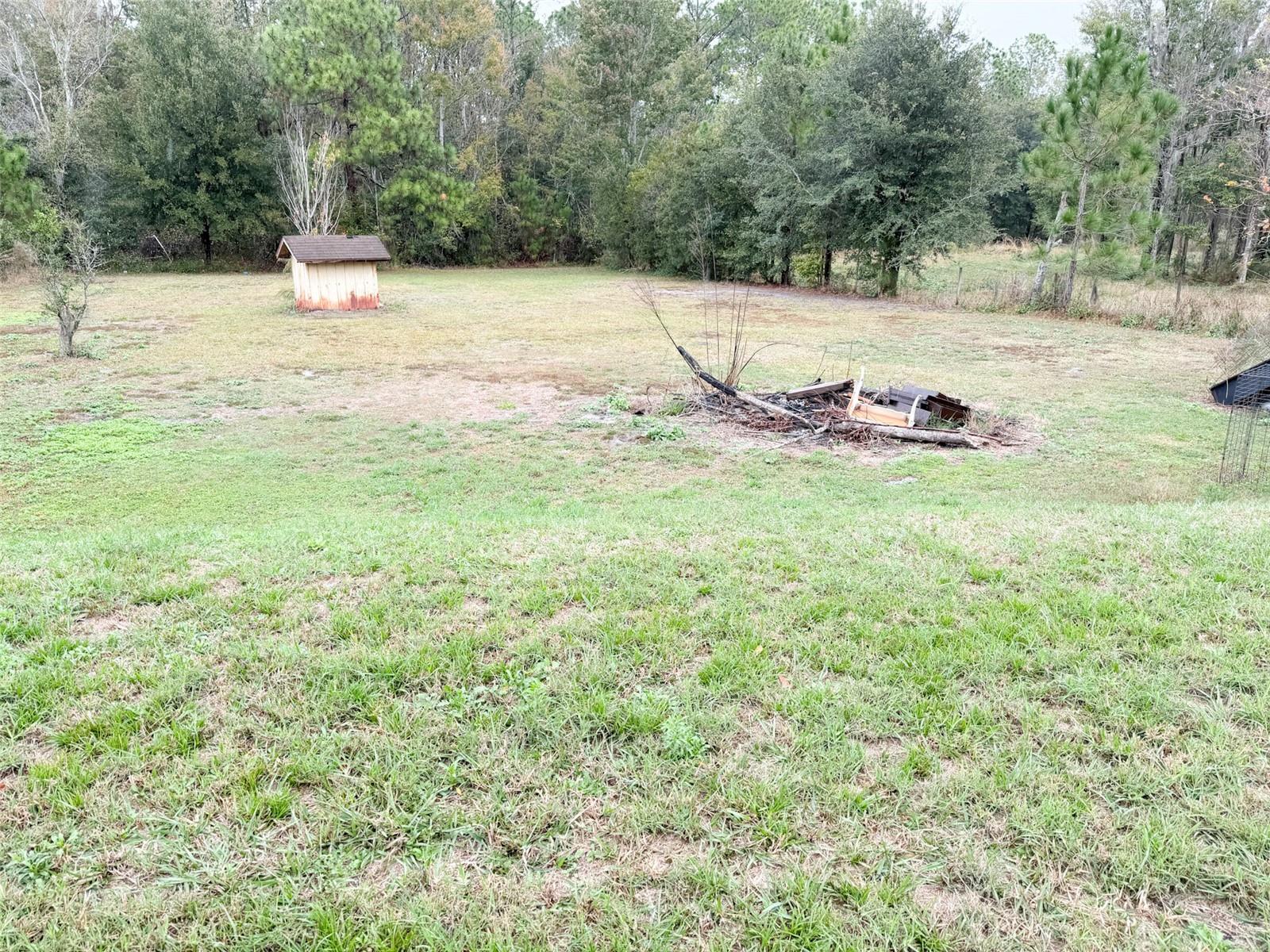 Image 7 of 9 For 861 Saddlewood Boulevard