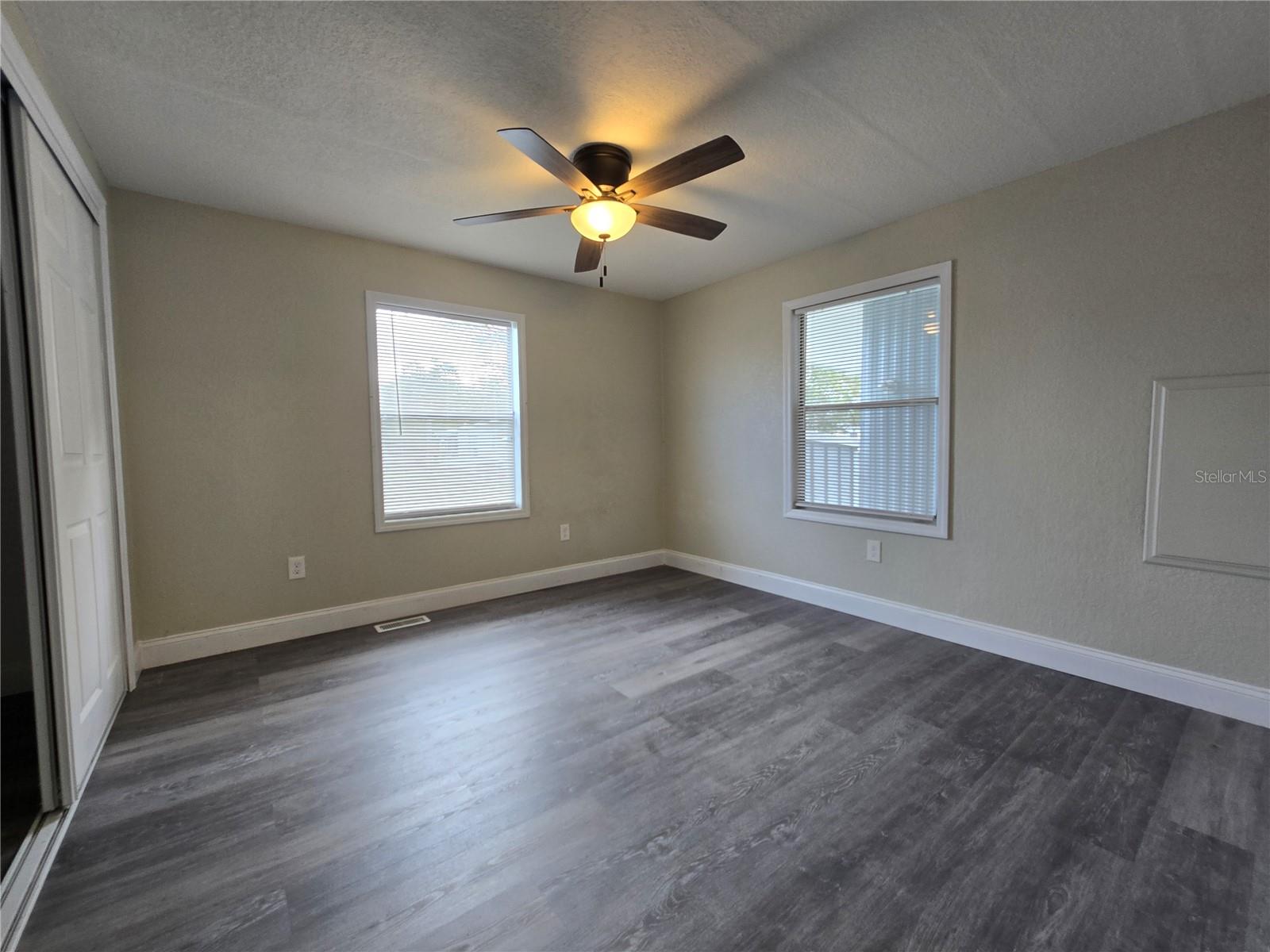 Image 13 of 24 For 506 Perch Place