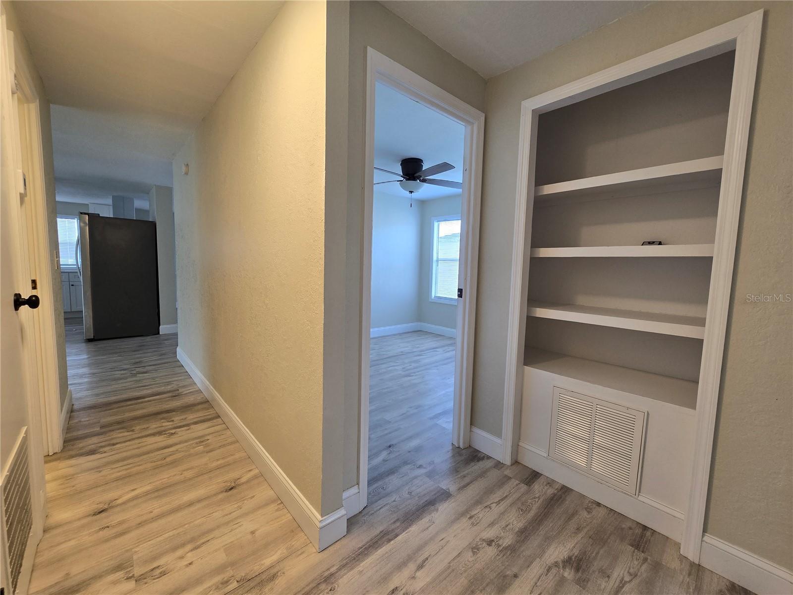 Image 20 of 24 For 506 Perch Place