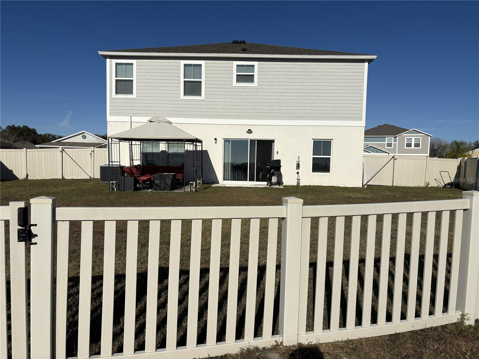 Image 12 of 20 For 5463 Arlington River Drive