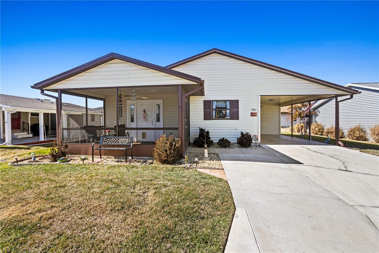 Details for 4861 Colonnades Circle E, LAKELAND, FL 33811