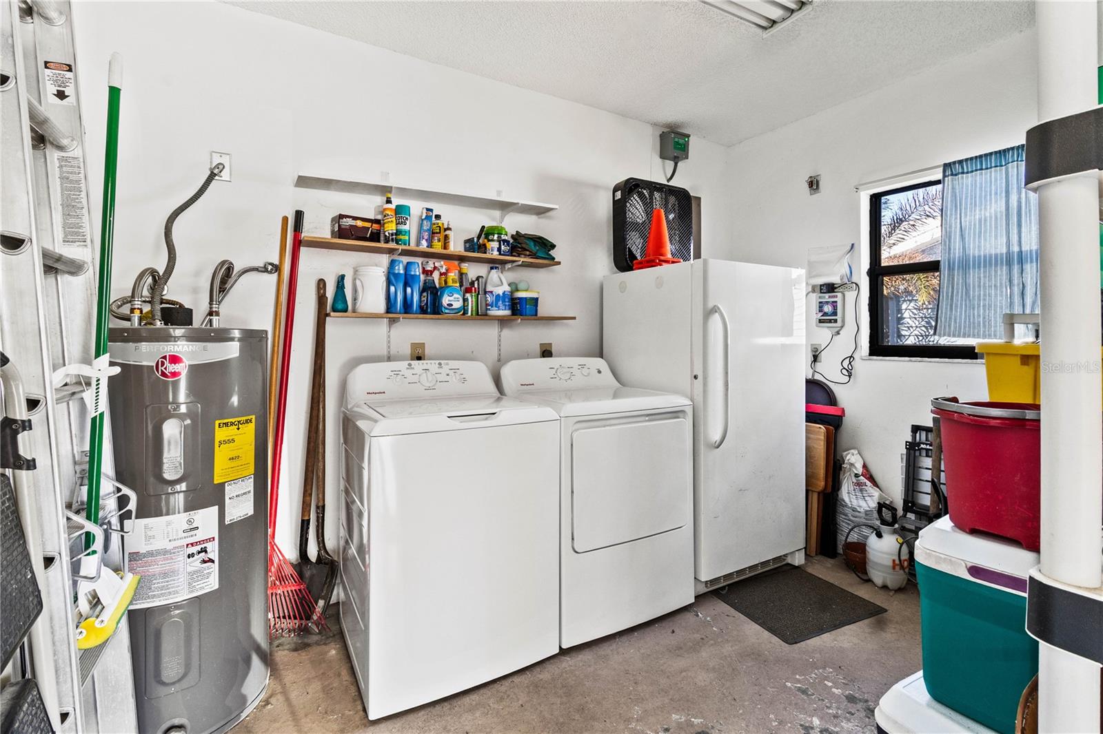 Image 24 of 35 For 4861 Colonnades Circle E