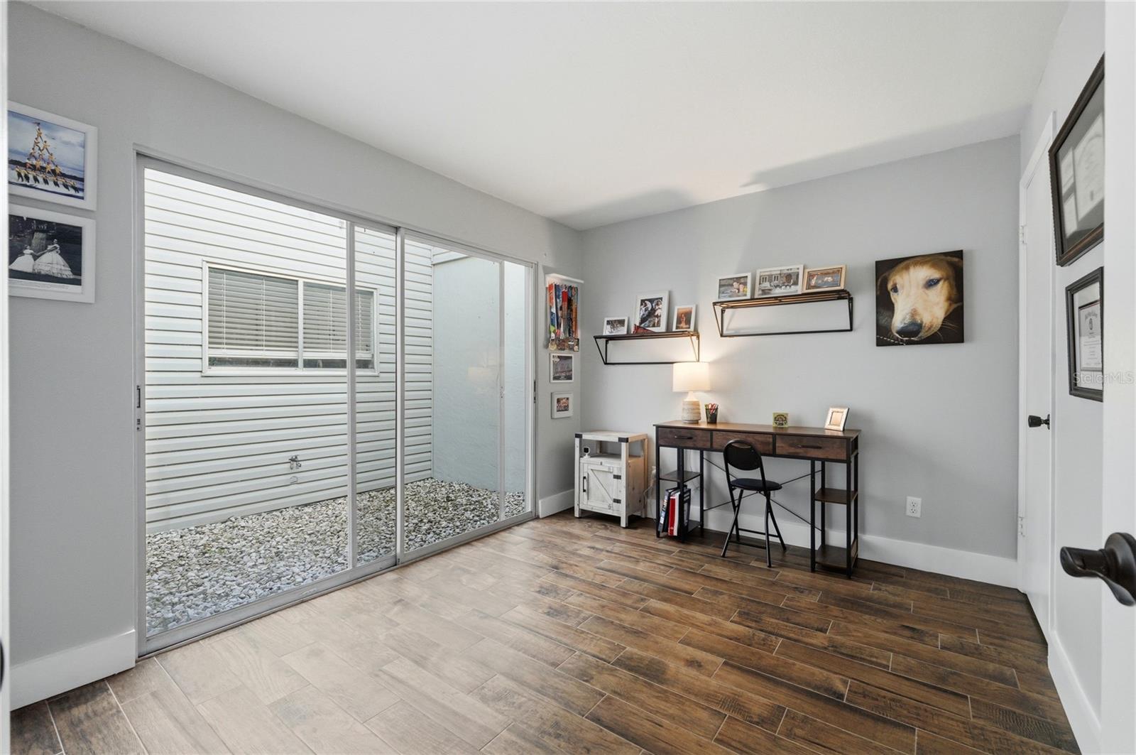 Image 21 of 39 For 109 Las Flores