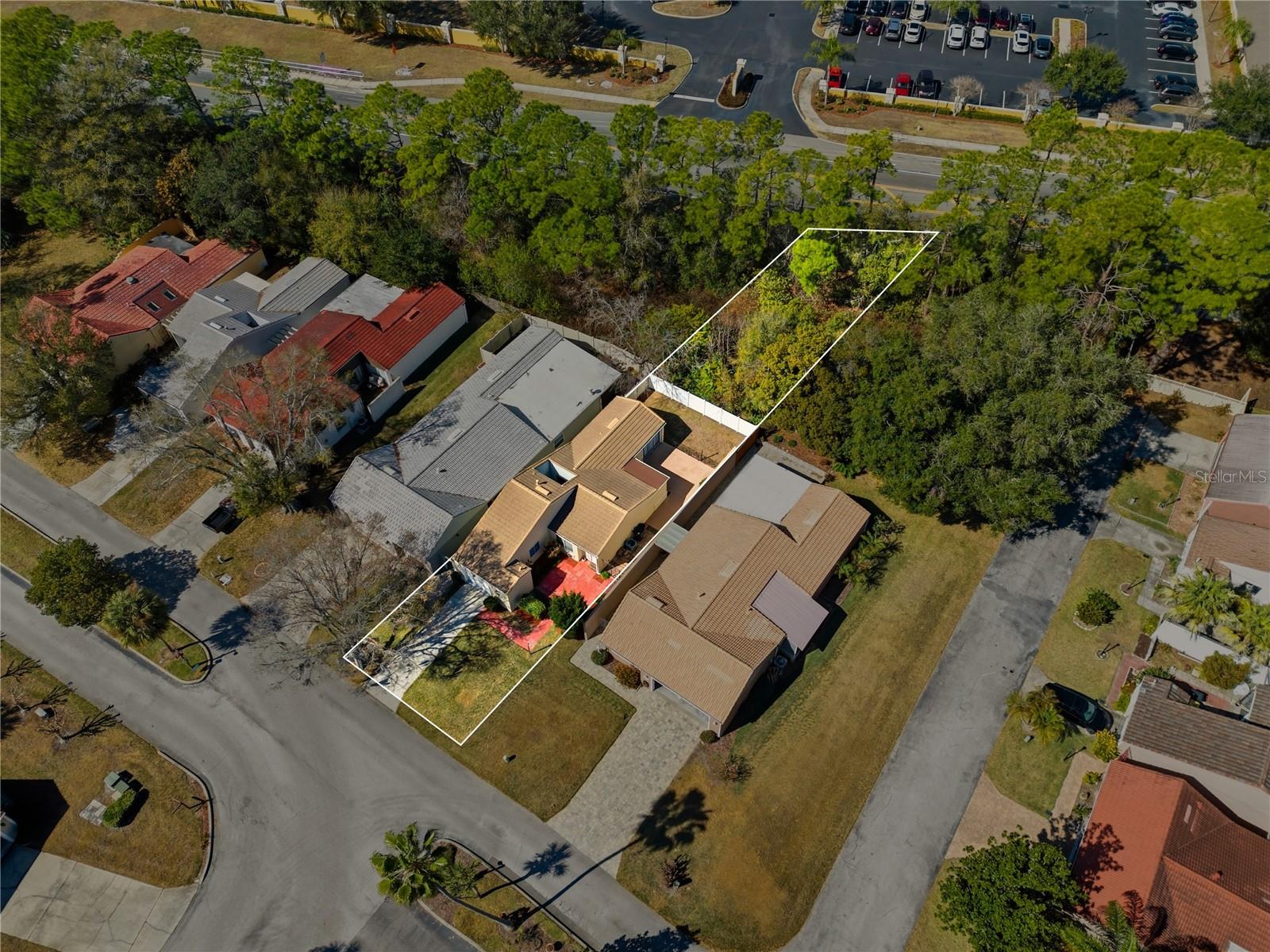 Image 32 of 39 For 109 Las Flores