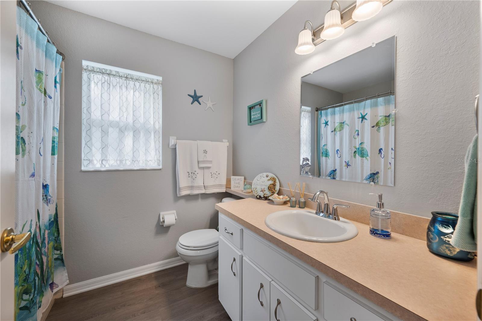 Image 24 of 40 For 1001 Destin Drive