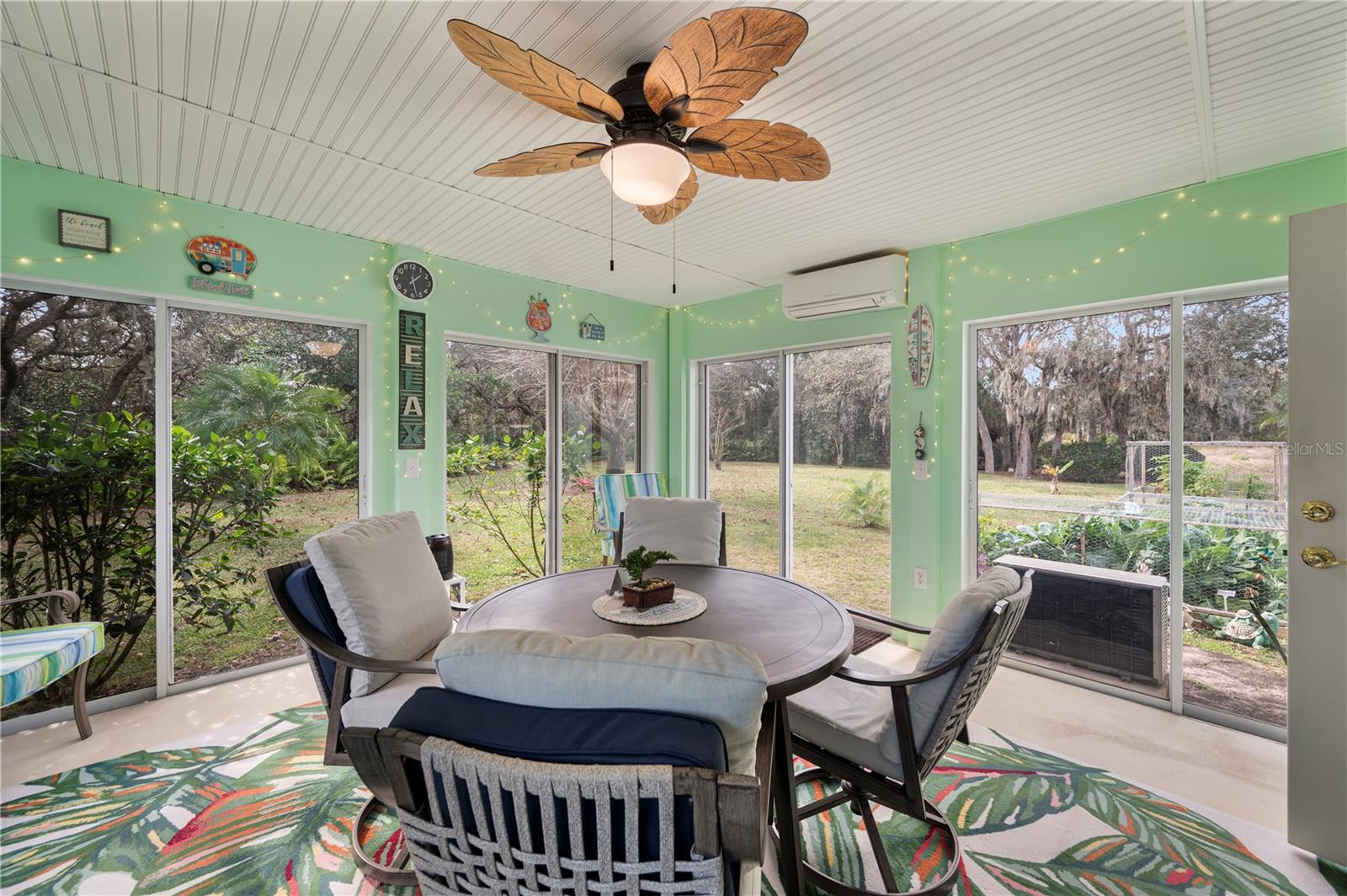 Image 31 of 40 For 1001 Destin Drive