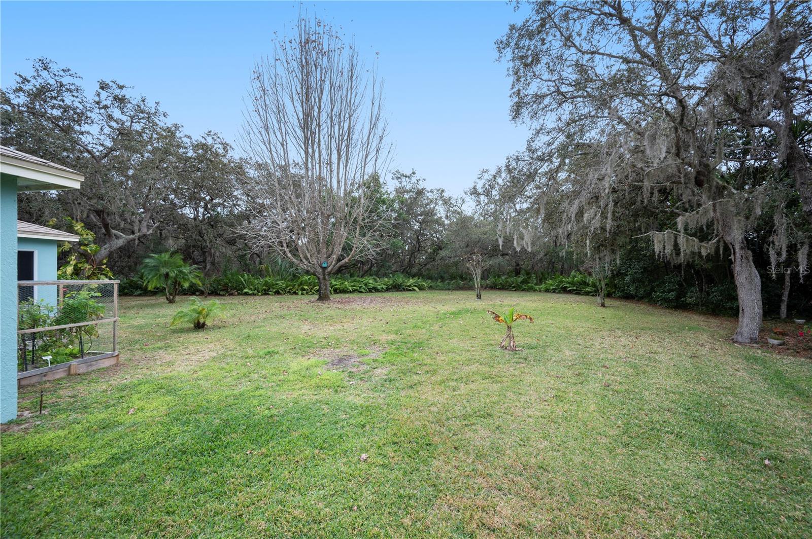 Image 33 of 40 For 1001 Destin Drive