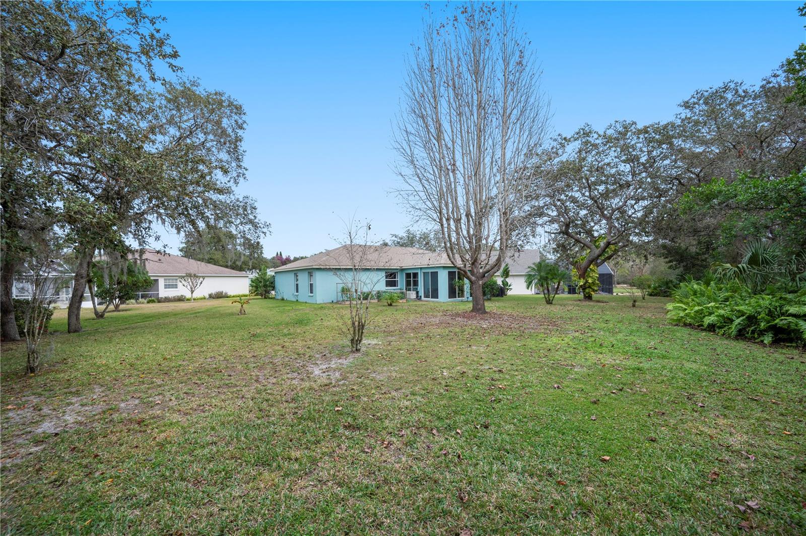 Image 36 of 40 For 1001 Destin Drive