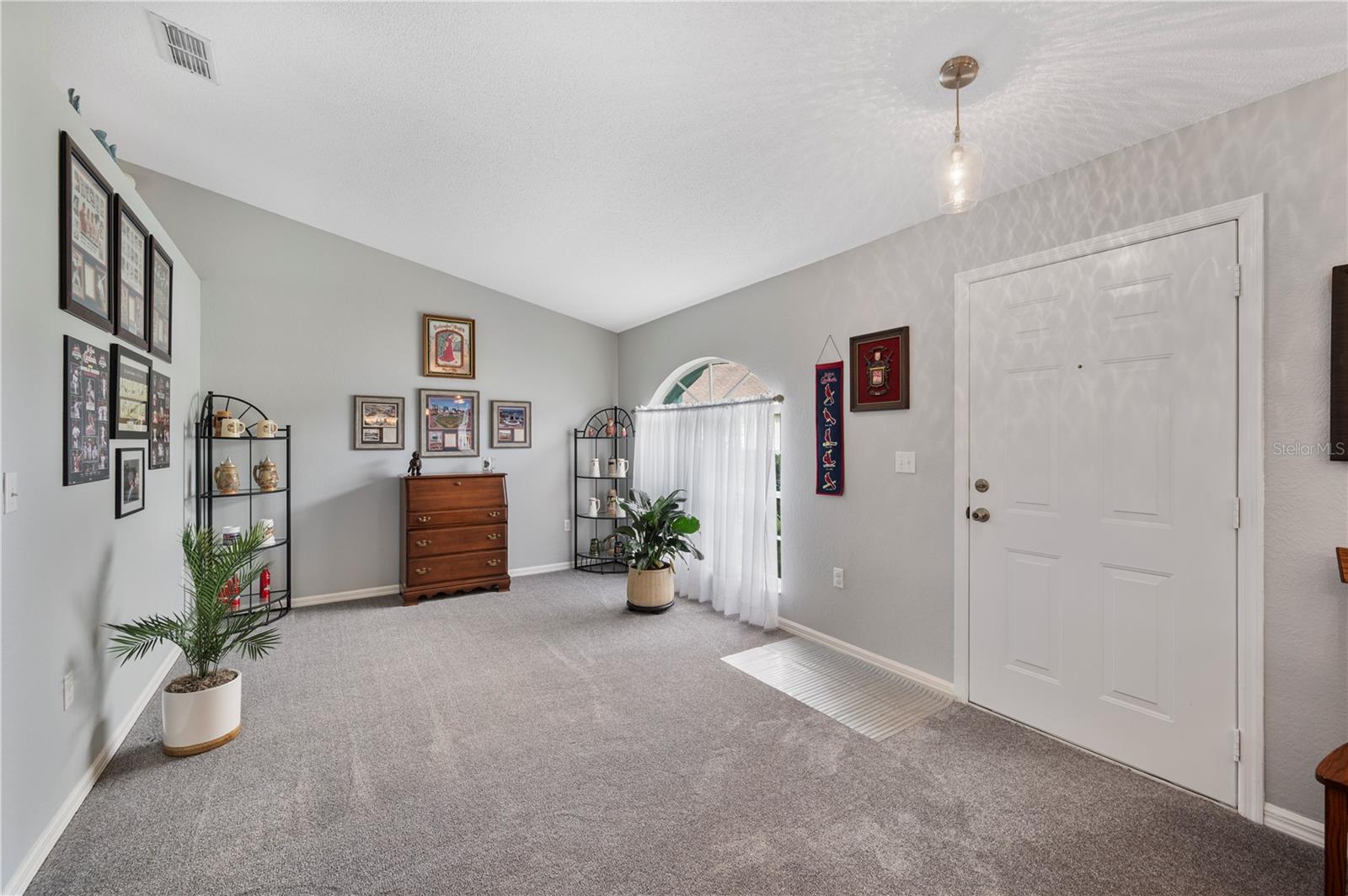 Image 6 of 40 For 1001 Destin Drive