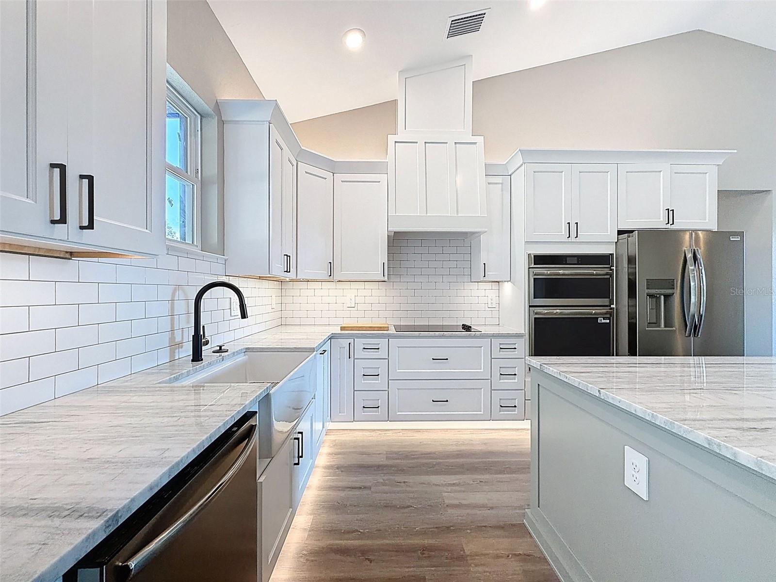 Image 27 of 76 For 2407 Old Medulla Road