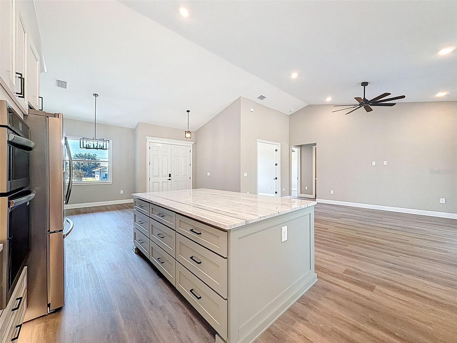 Image 30 of 76 For 2407 Old Medulla Road