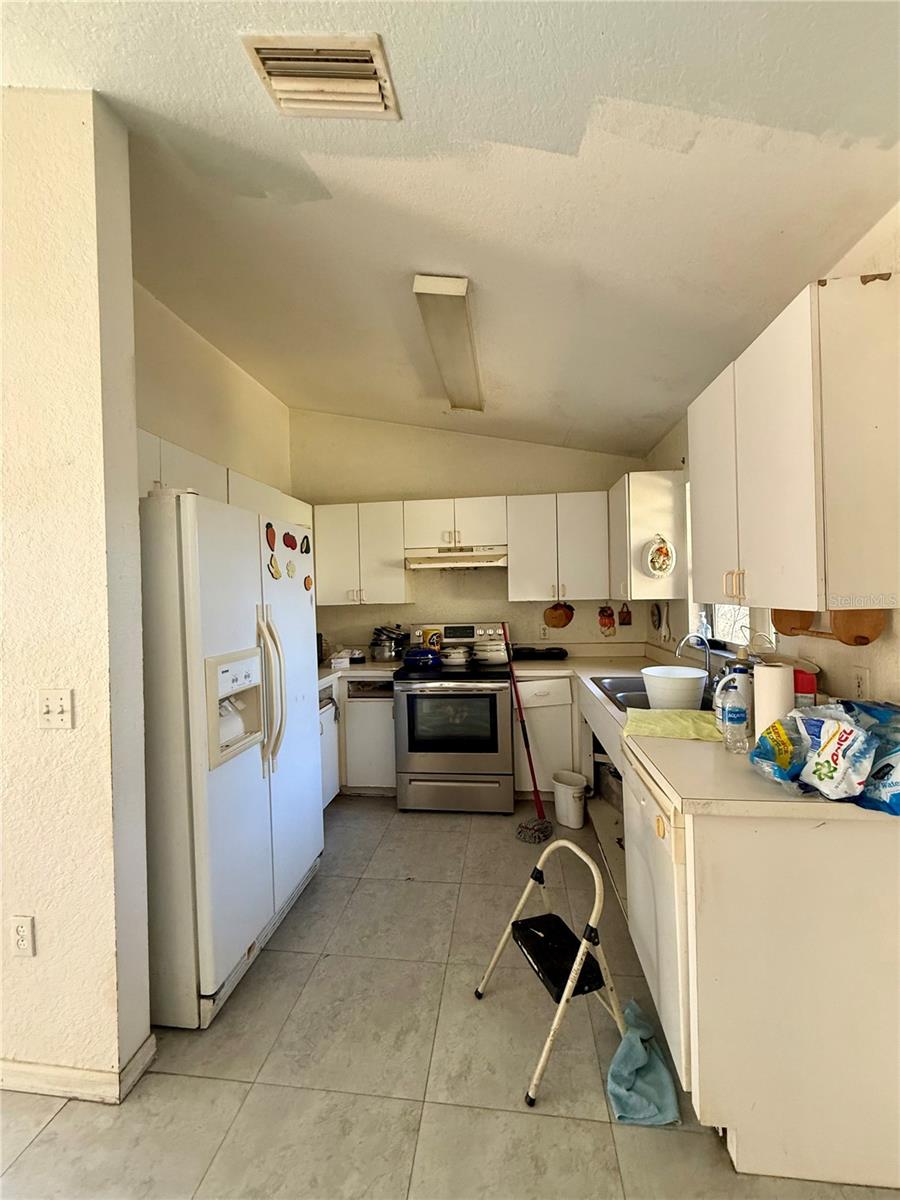 Image 15 of 31 For 234 Trailview Way