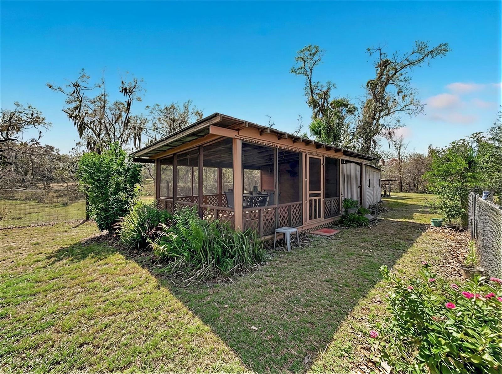 Image 25 of 51 For 3809 Porter Road