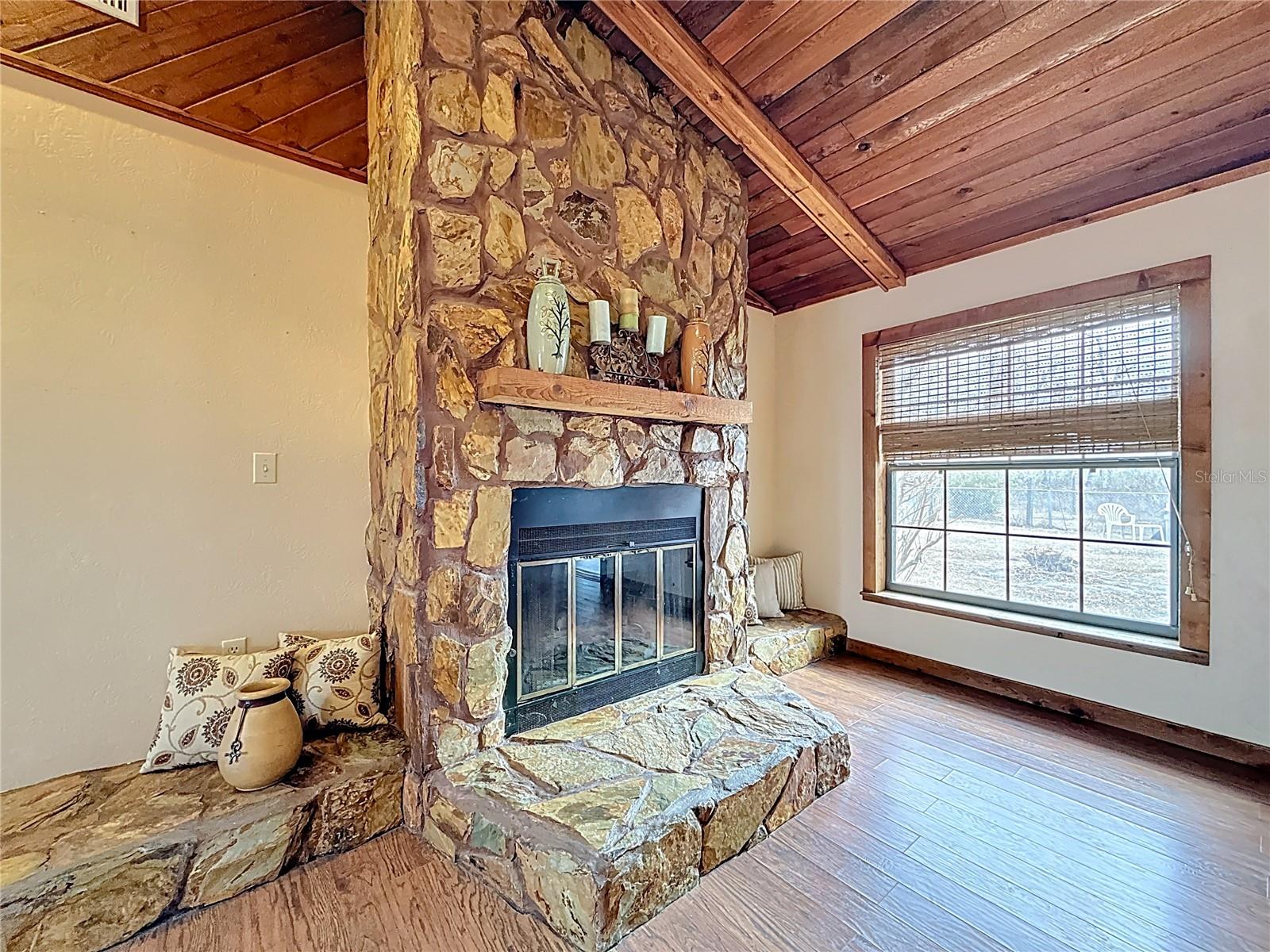 Image 41 of 51 For 3809 Porter Road