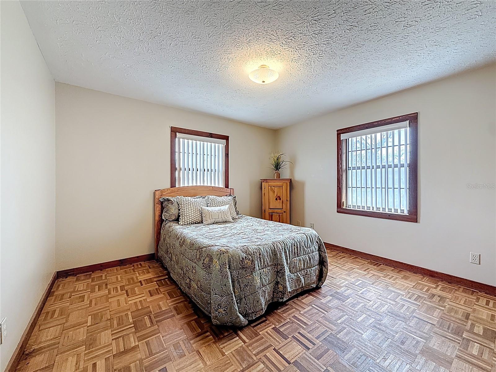 Image 44 of 51 For 3809 Porter Road