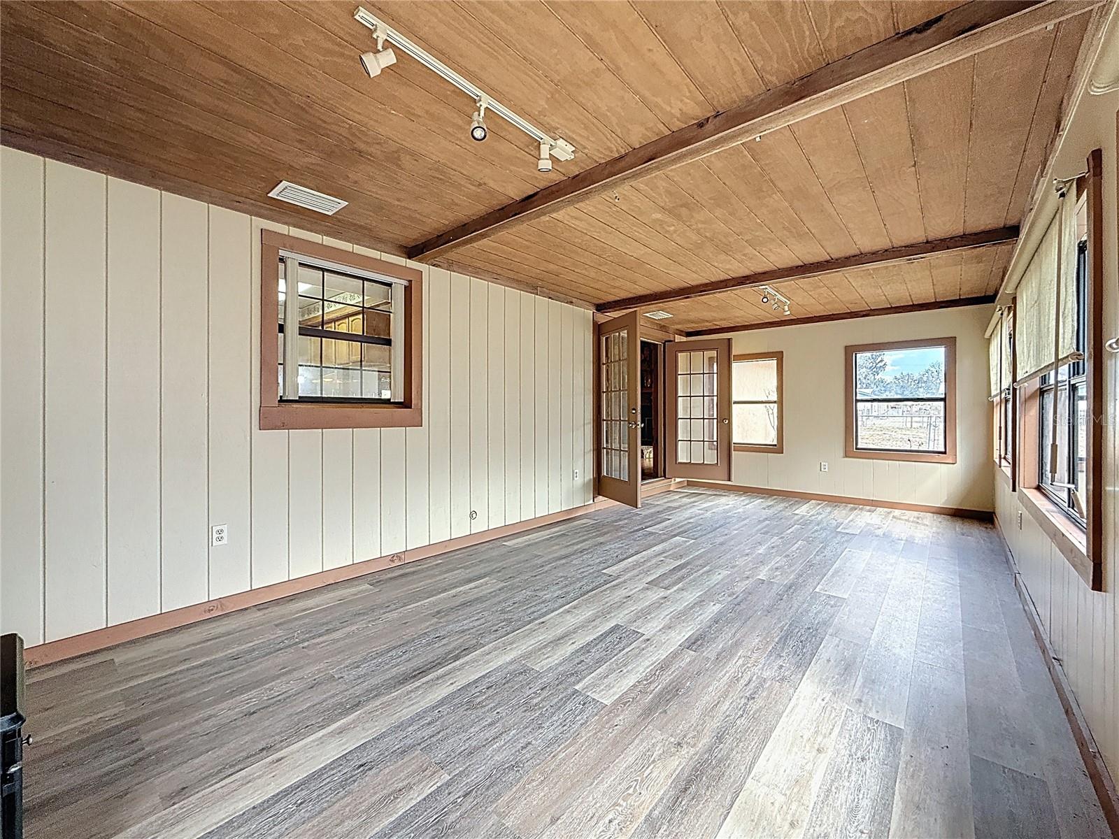 Image 47 of 51 For 3809 Porter Road