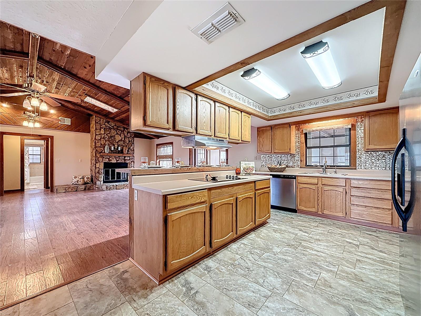 Image 9 of 51 For 3809 Porter Road