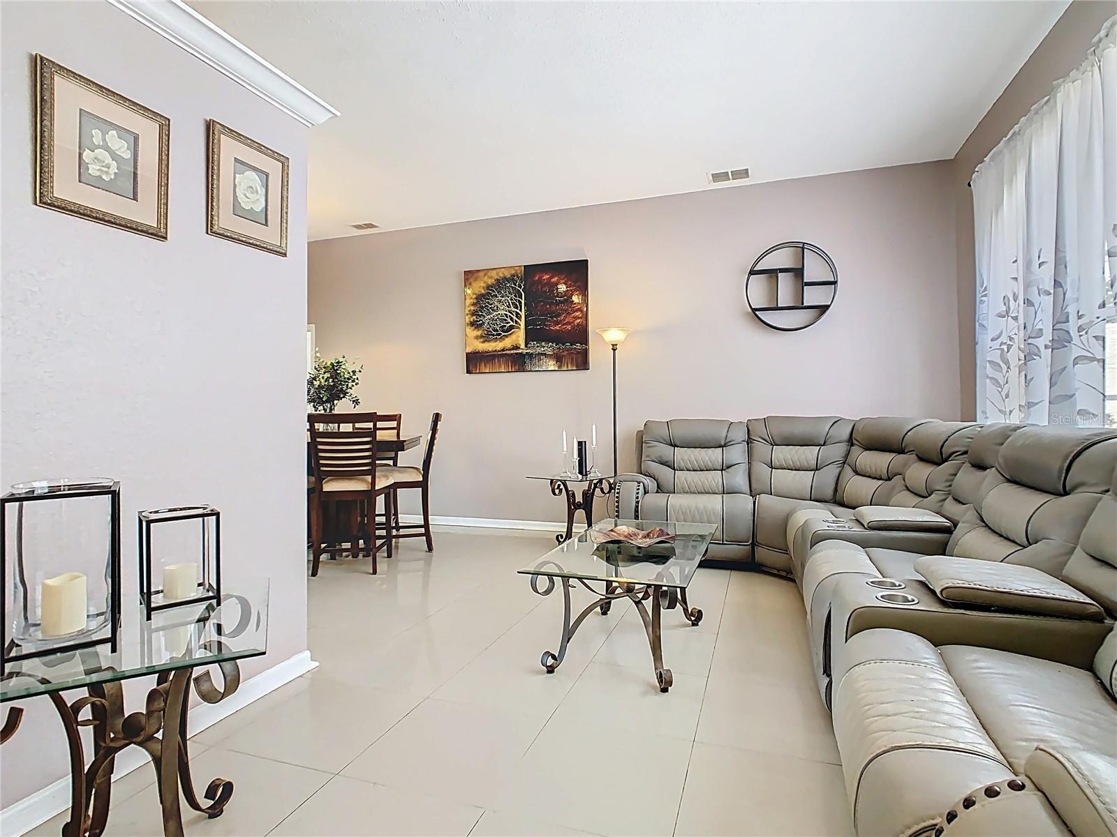 Image 13 of 42 For 5637 Beverly Rise Boulevard