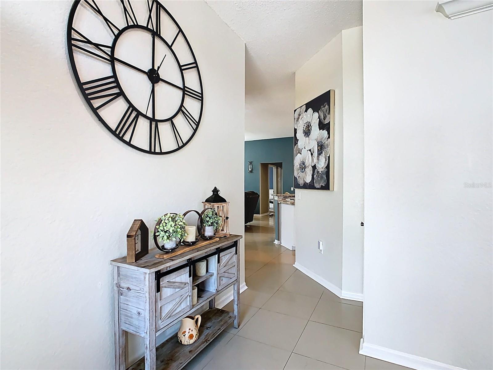 Image 4 of 42 For 5637 Beverly Rise Boulevard