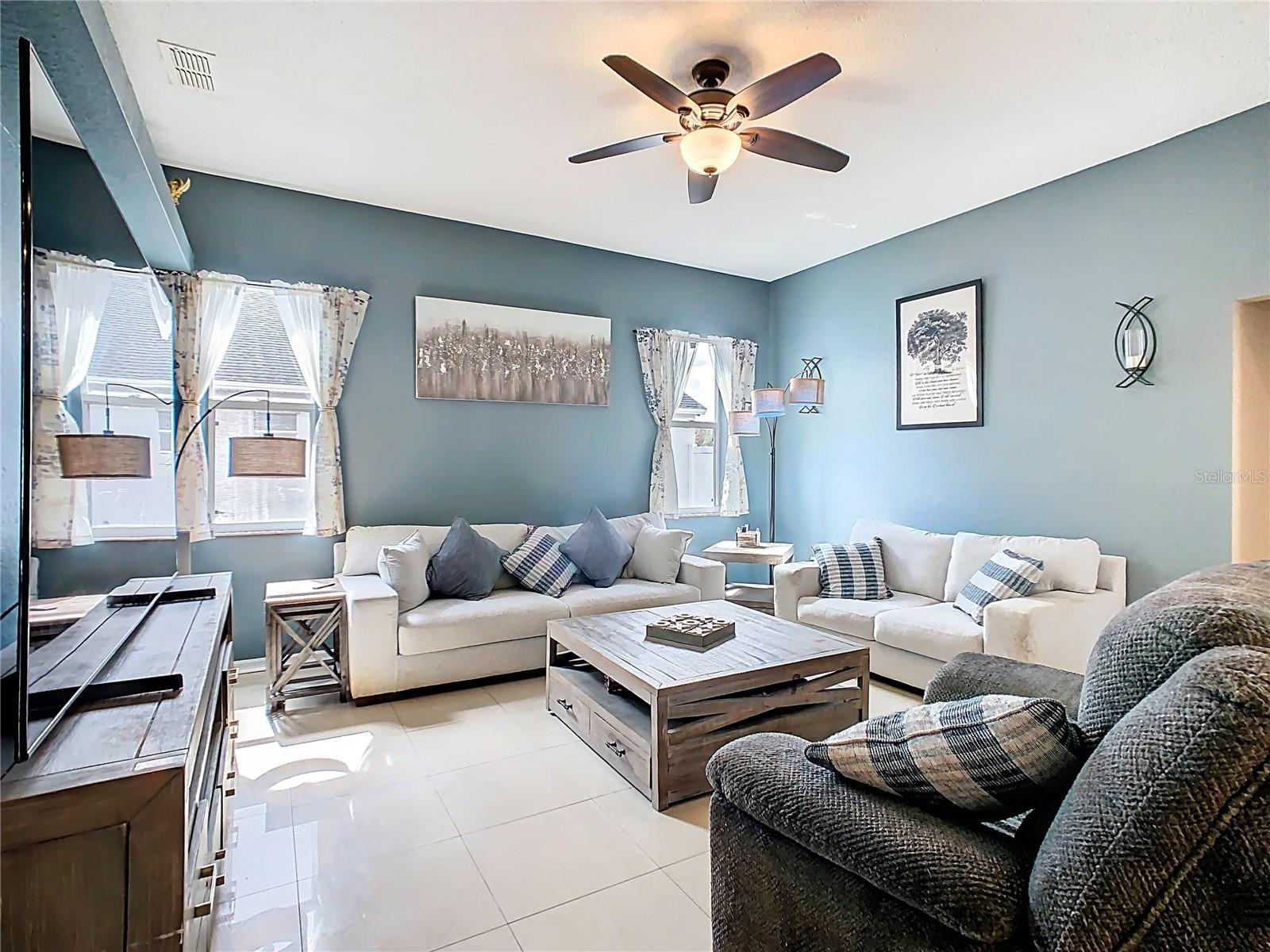 Image 7 of 42 For 5637 Beverly Rise Boulevard