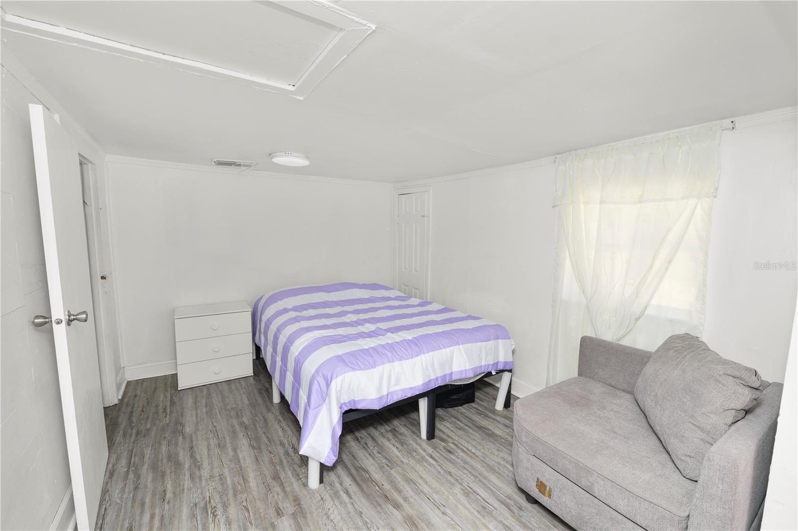 Image 12 of 33 For 1239 Avenue K
