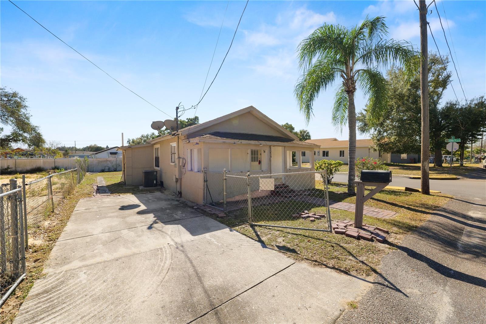 Image 24 of 33 For 1239 Avenue K