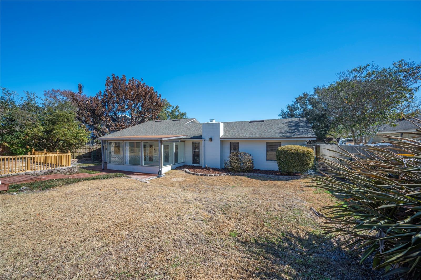 Image 44 of 50 For 627 Palmore Court