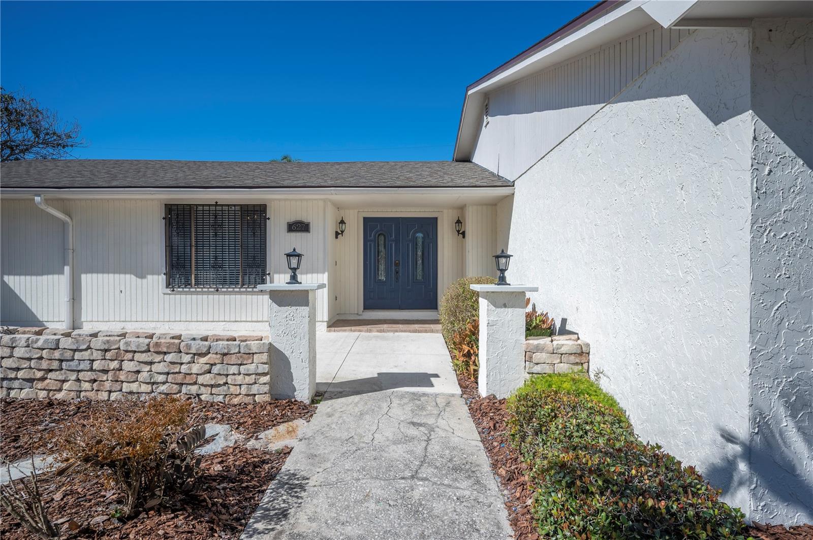 Image 9 of 50 For 627 Palmore Court