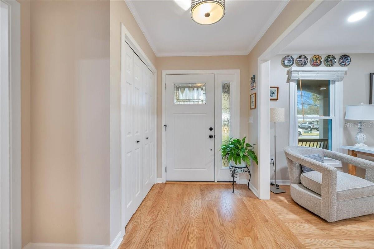 Image 15 of 43 For 860 Lila Street