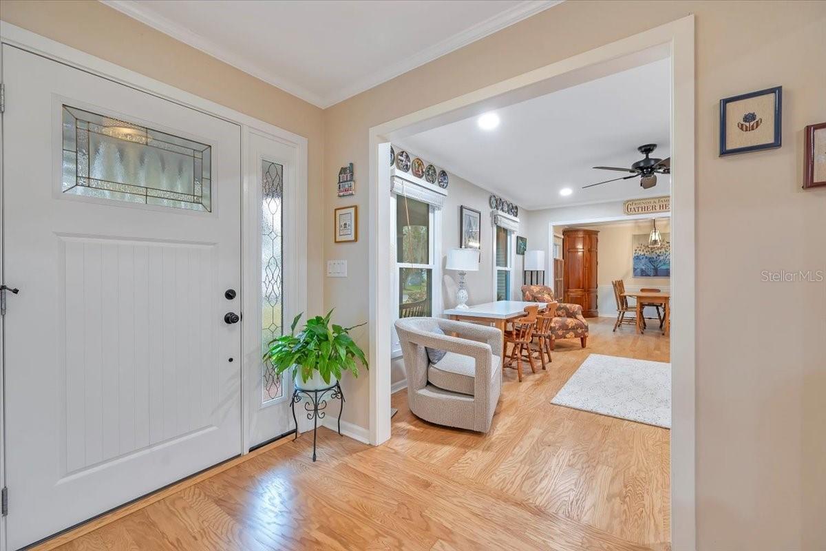 Image 16 of 43 For 860 Lila Street