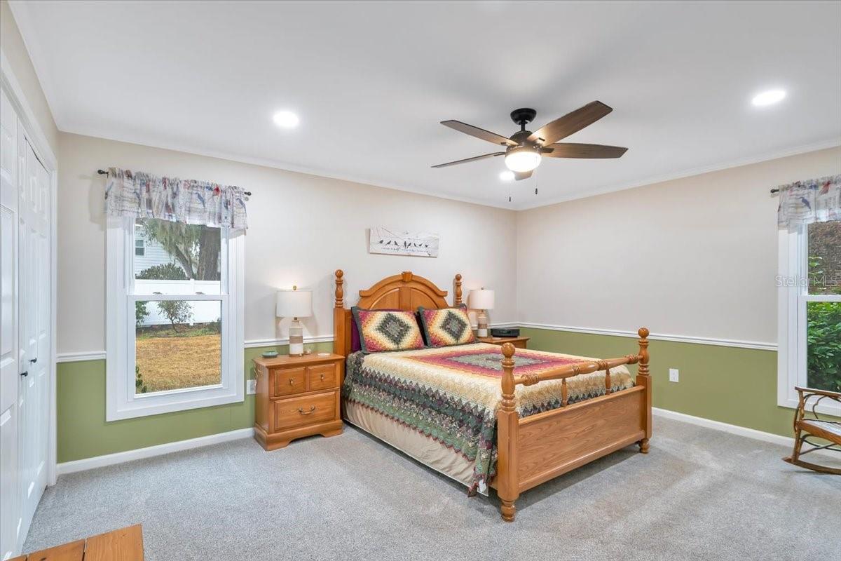 Image 19 of 43 For 860 Lila Street