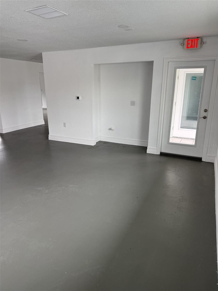 Image 10 of 17 For 4004 Shoal Line Boulevard