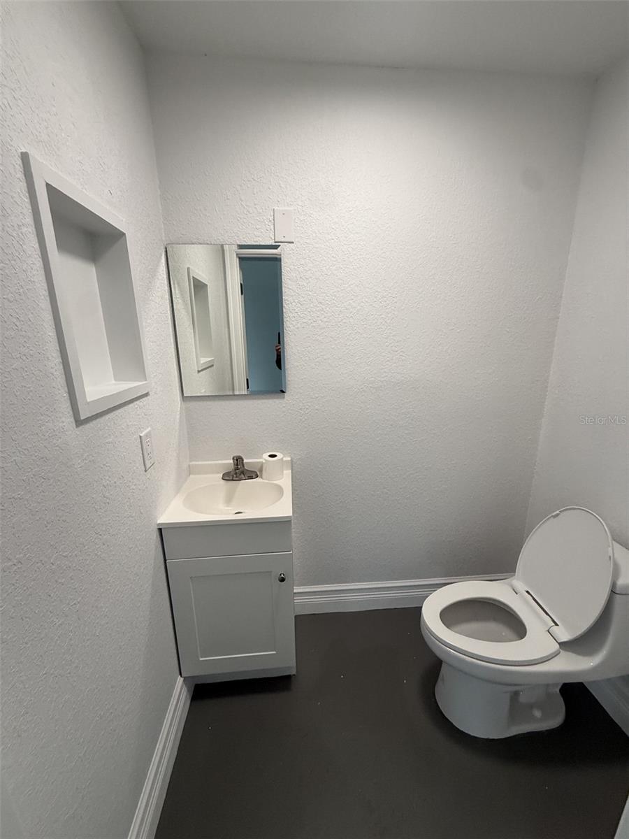 Image 13 of 17 For 4004 Shoal Line Boulevard