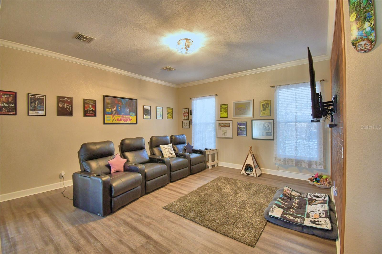 Image 32 of 77 For 1 Lake Eloise Lane