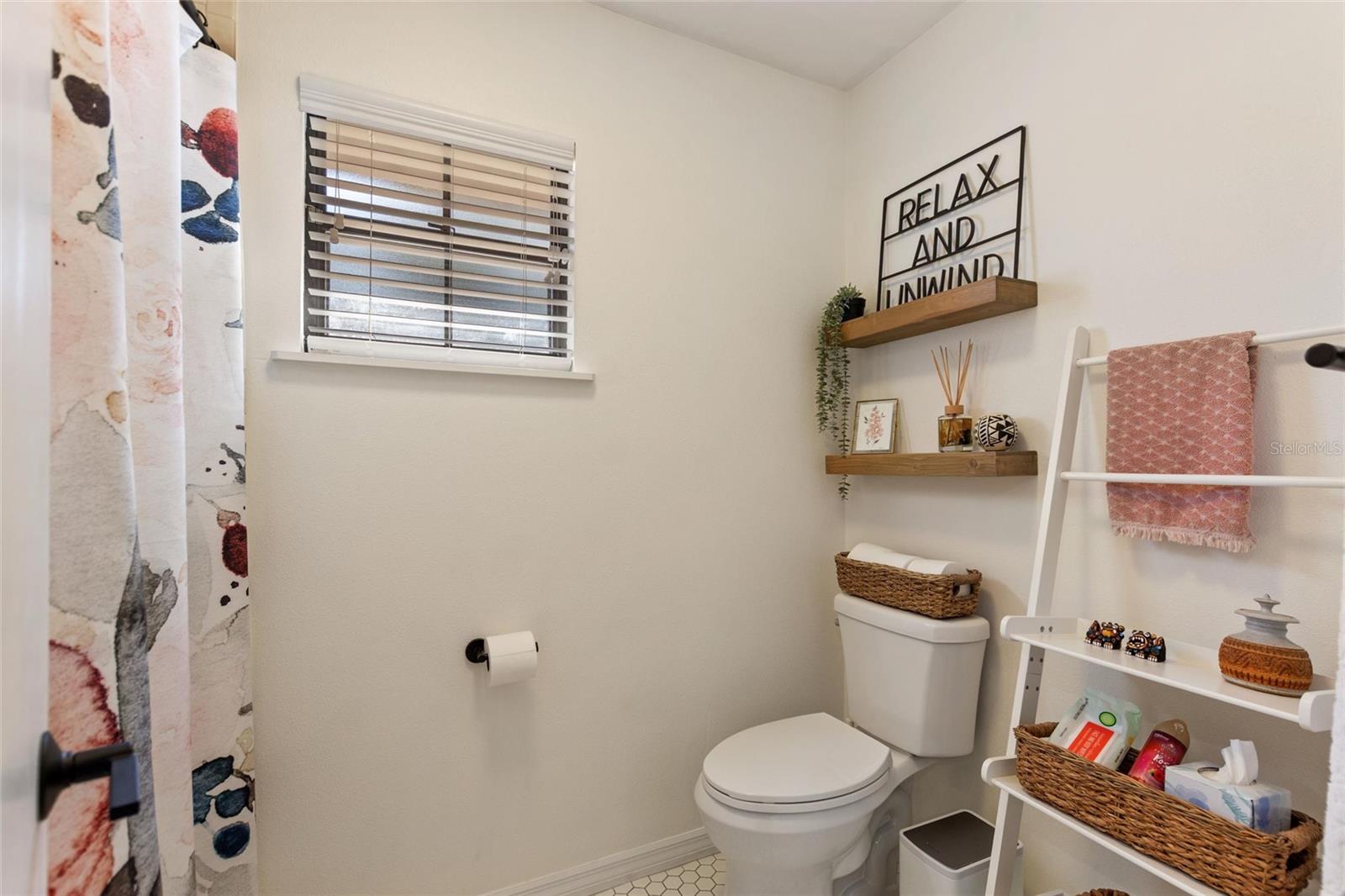 Image 34 of 53 For 7853 Rolling Grove Drive E