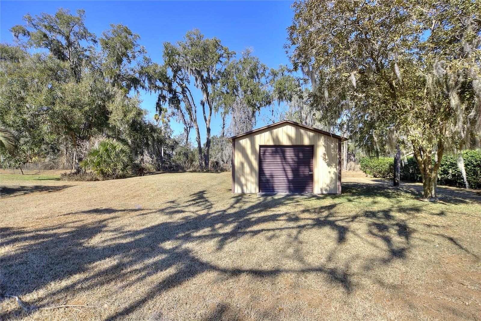 Image 46 of 53 For 7853 Rolling Grove Drive E