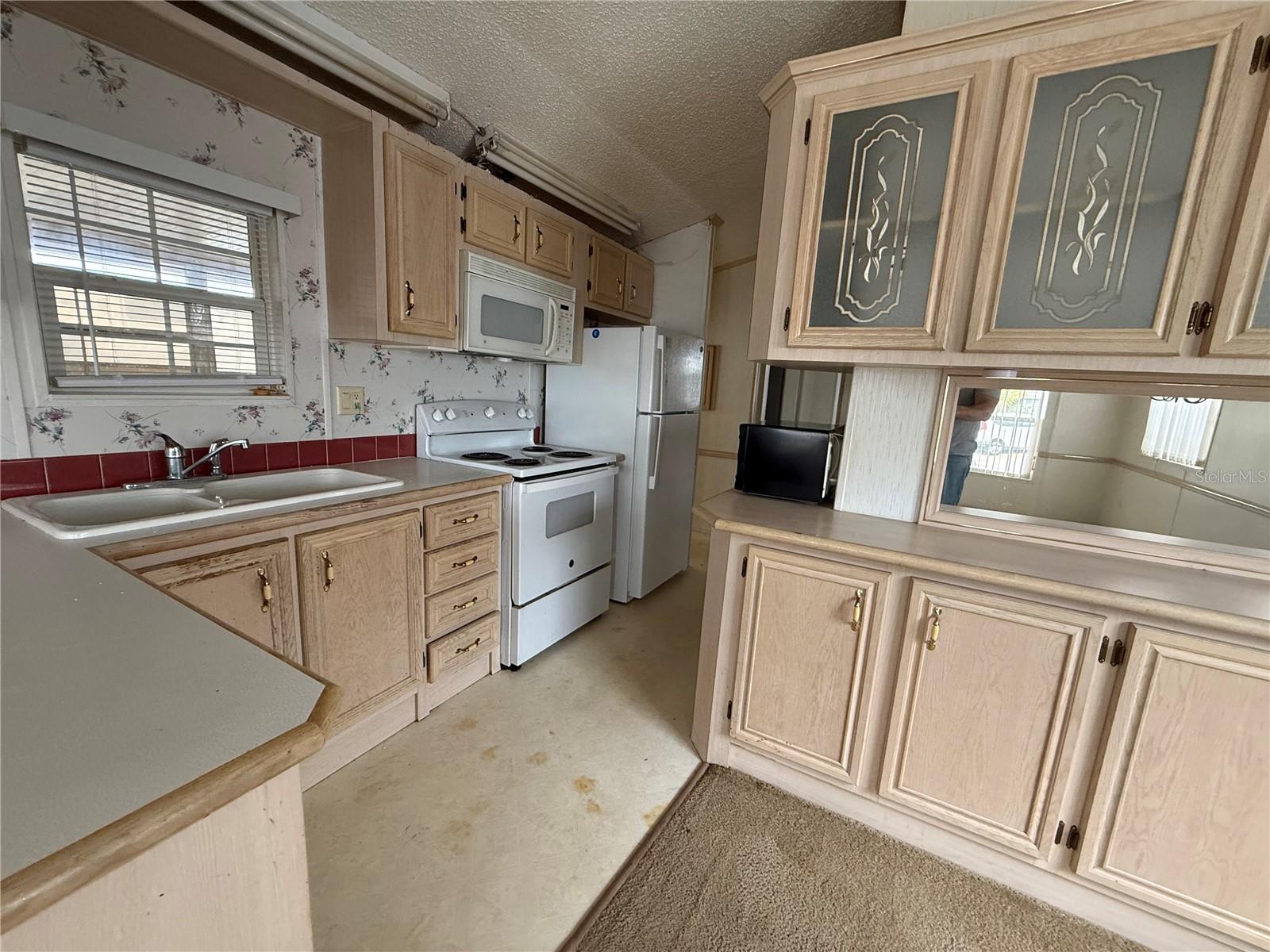 Image 16 of 21 For 231 St George Drive