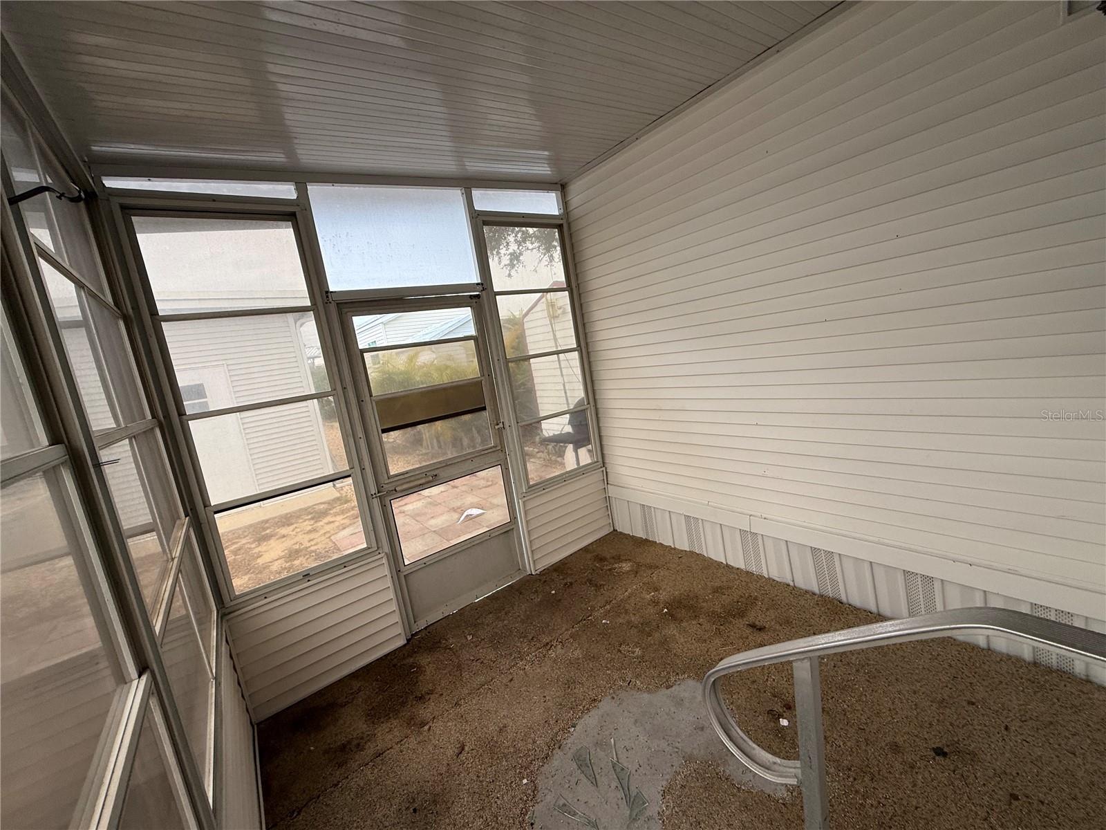 Image 6 of 21 For 231 St George Drive