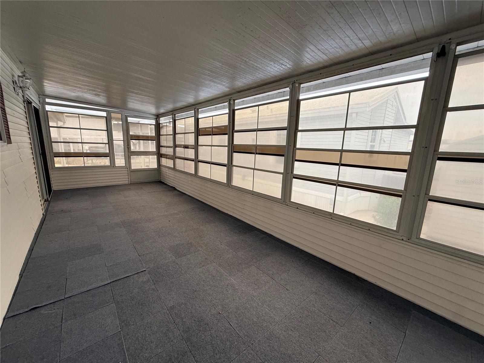 Image 8 of 21 For 231 St George Drive