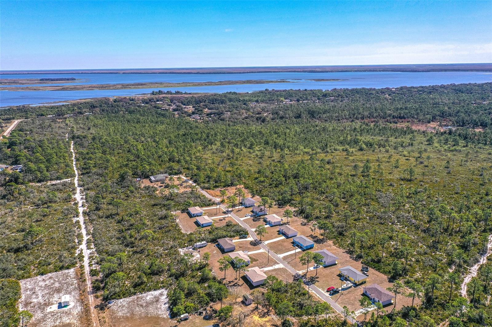 Image 16 of 19 For 1406 Bittersweet Street