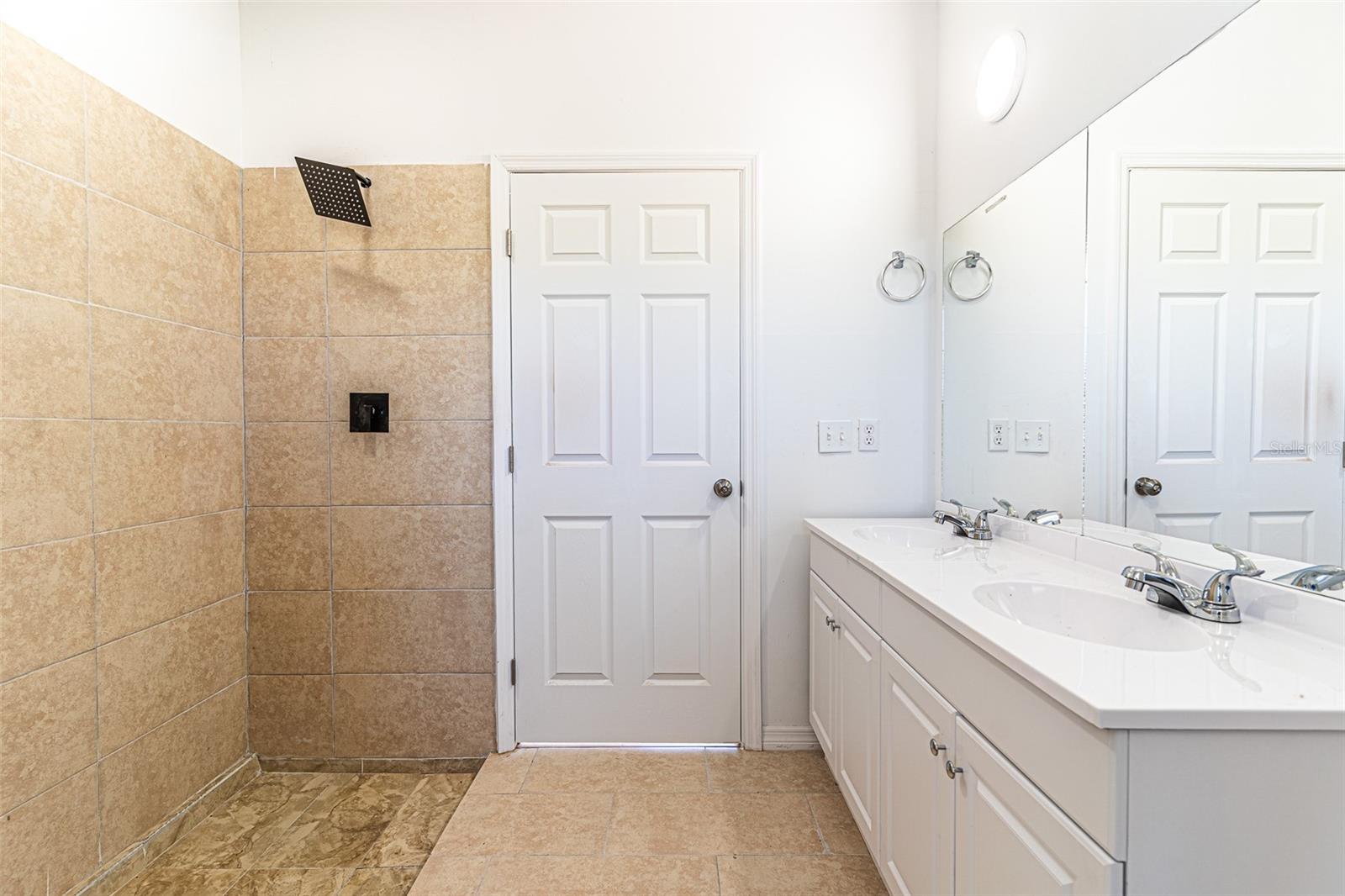 Image 6 of 19 For 1406 Bittersweet Street