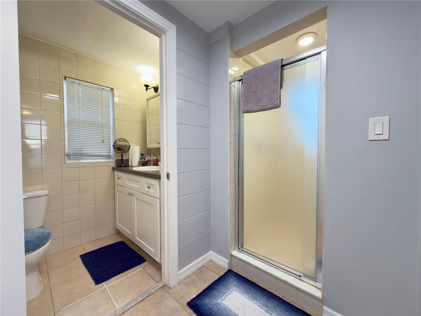 Image 17 of 53 For 433 86th Avenue N